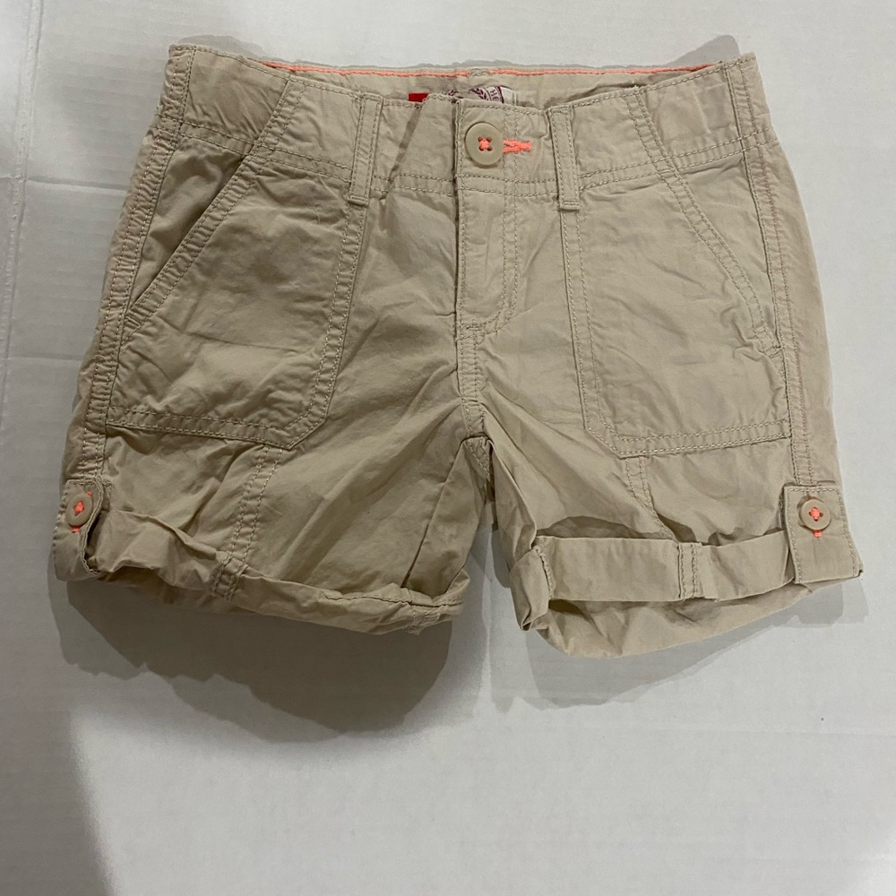 SO girls khaki cargo shorts size 8